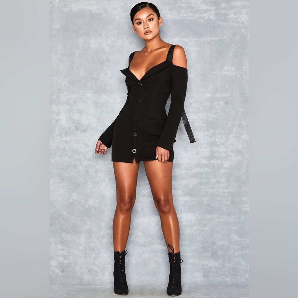 MISTRESS ROCKS ‘PATIENCE’
Black Crepe Off Shoulder Tux Dress